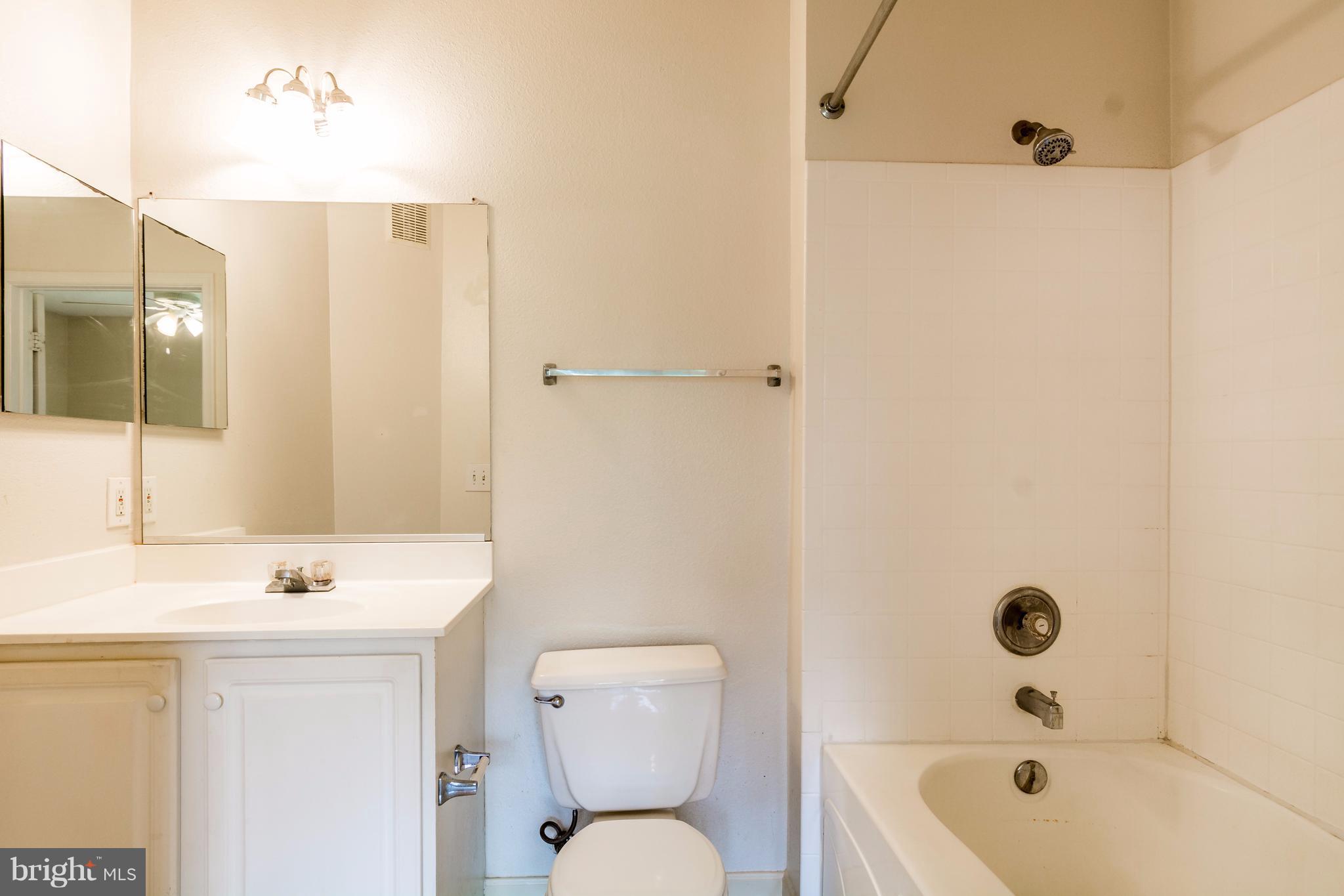 FOX MILL STATION - Residential