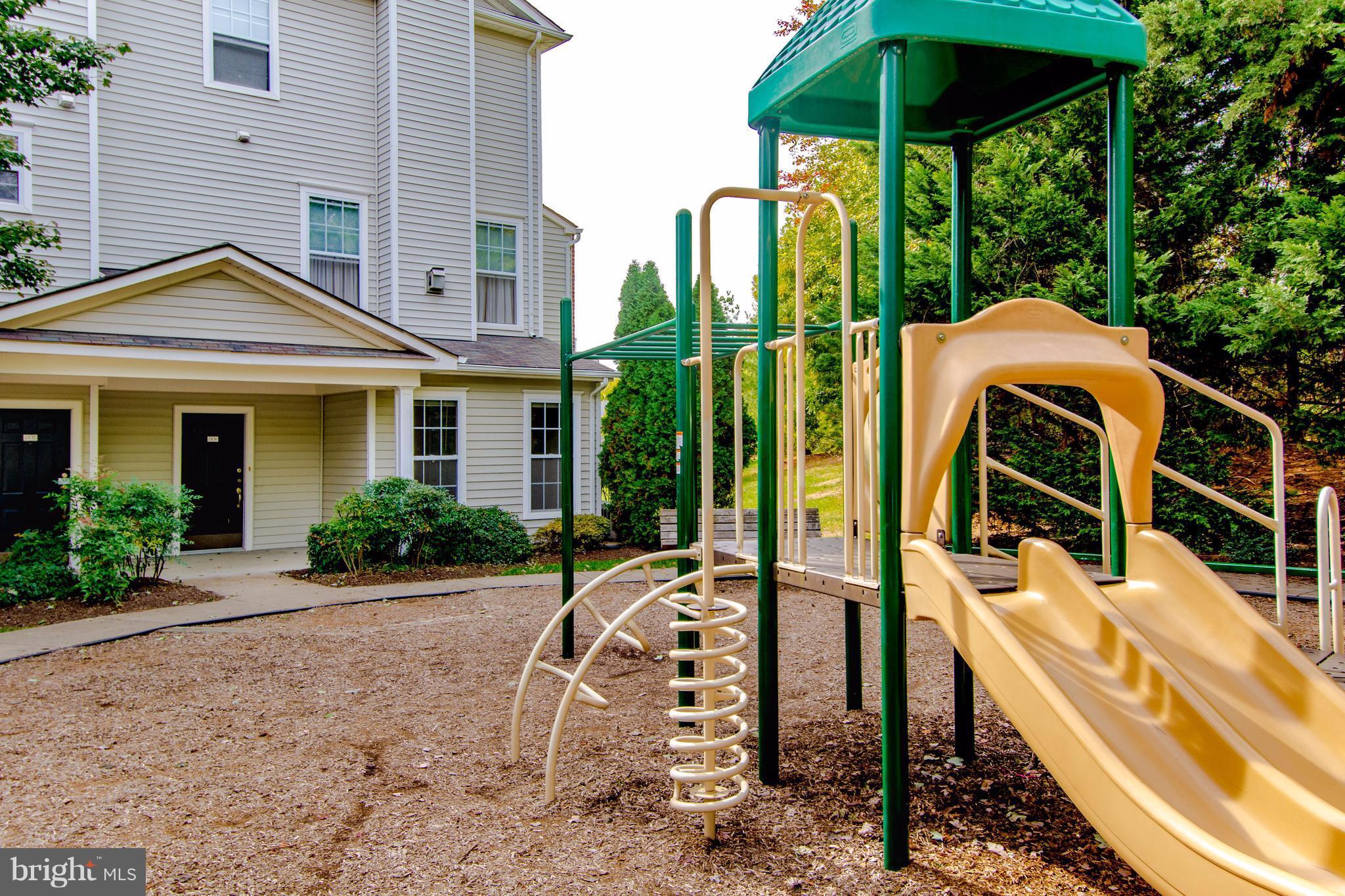 FOX MILL STATION - Residential