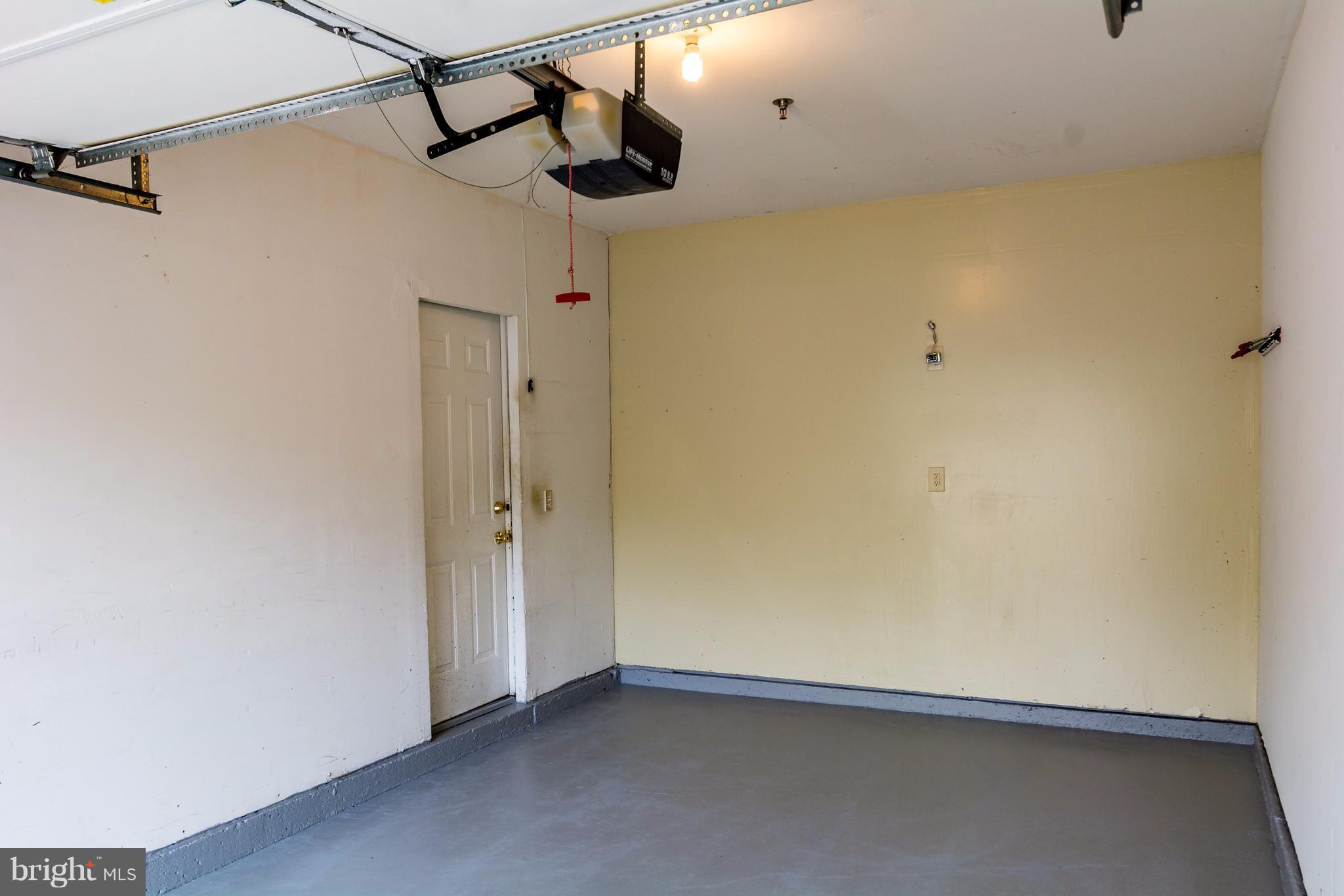 FOX MILL STATION - Residential