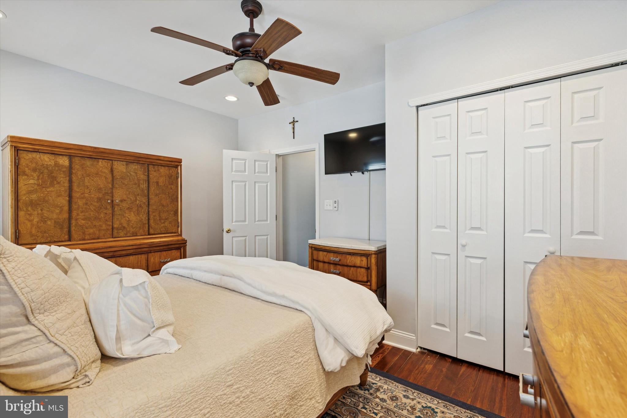 MANAYUNK - Residential