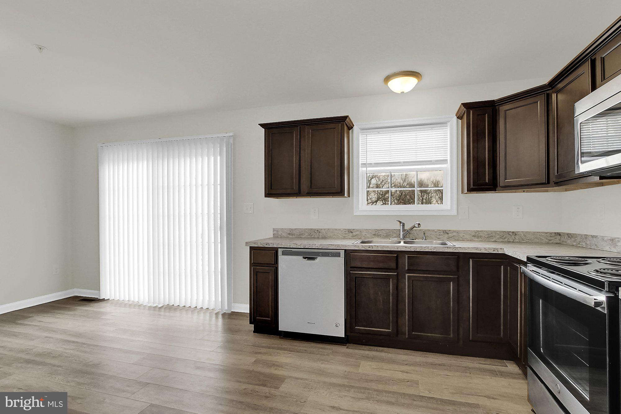 PARKVILLE - Residential Lease