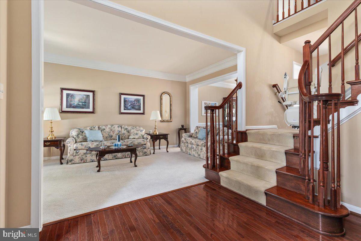 RED BUD RUN - Residential