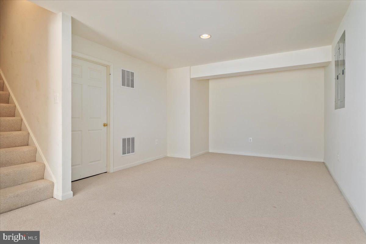 RED BUD RUN - Residential