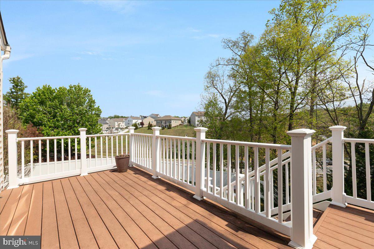 RED BUD RUN - Residential