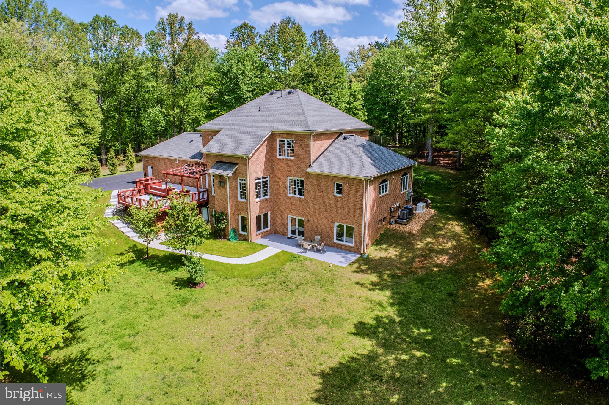 GLENCAIRN - Residential