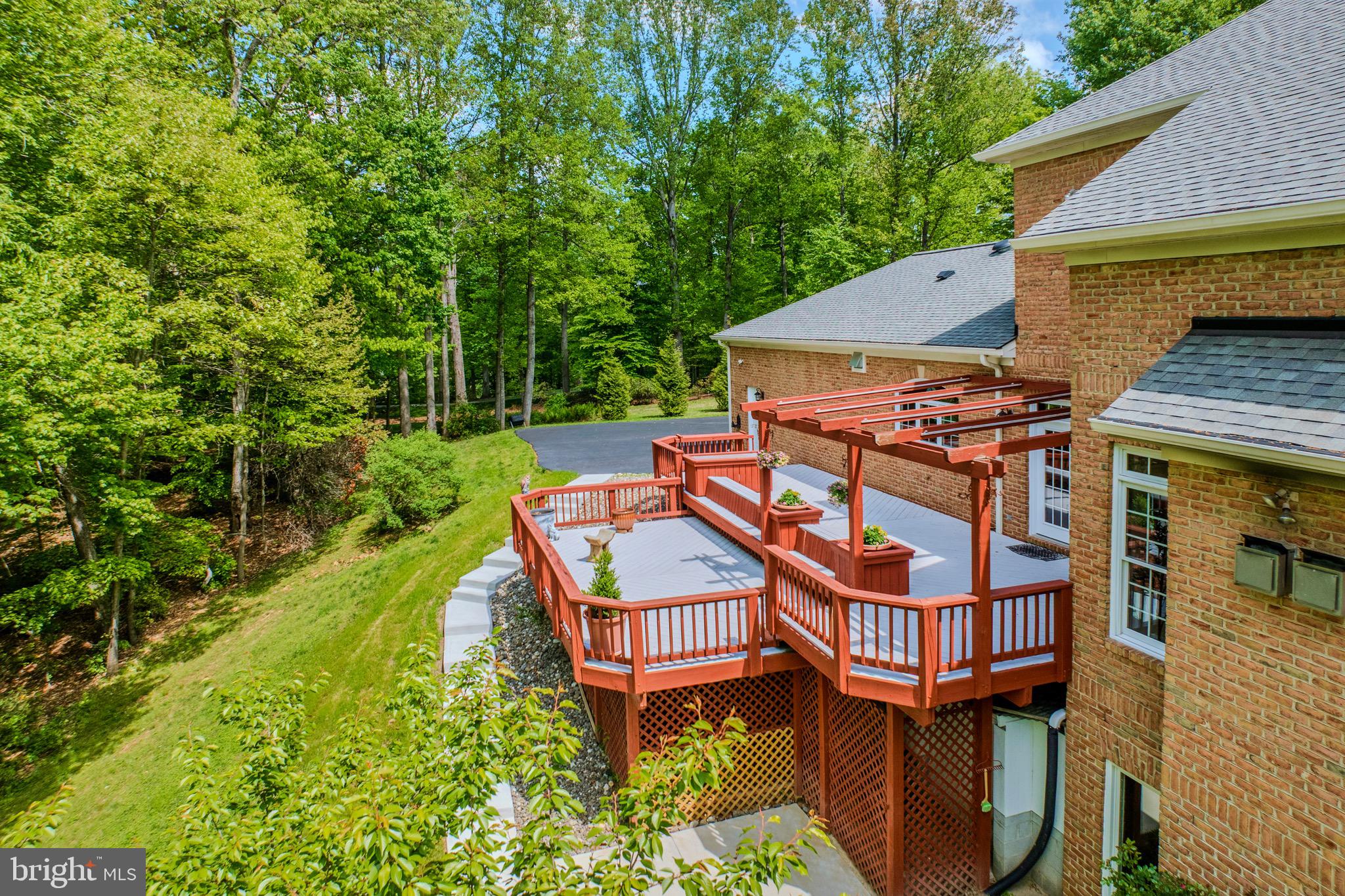 GLENCAIRN - Residential