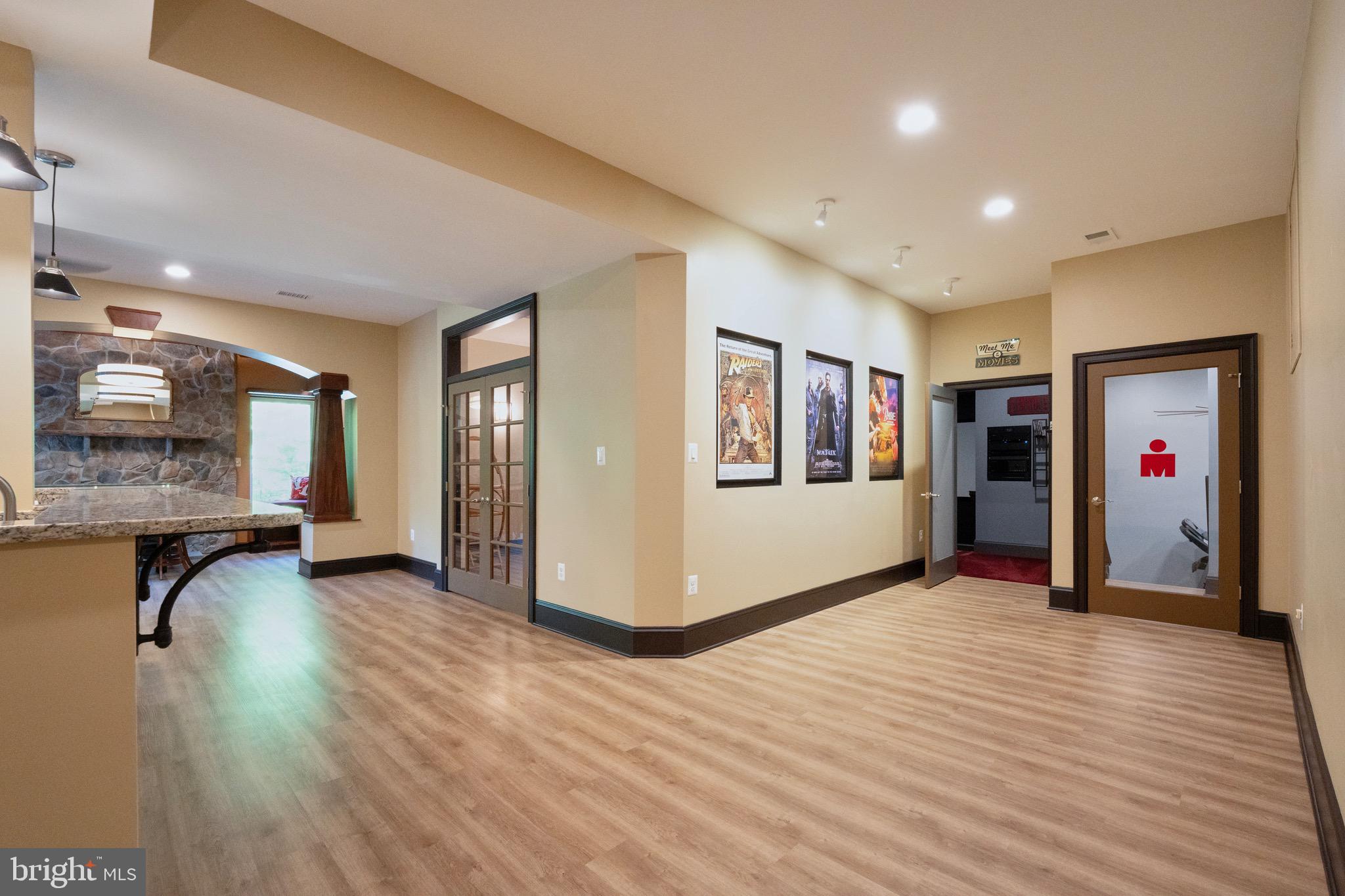 GLENCAIRN - Residential