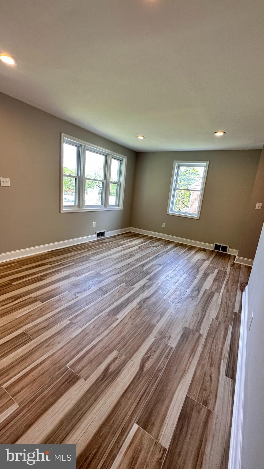 WOODMOOR - Residential Lease