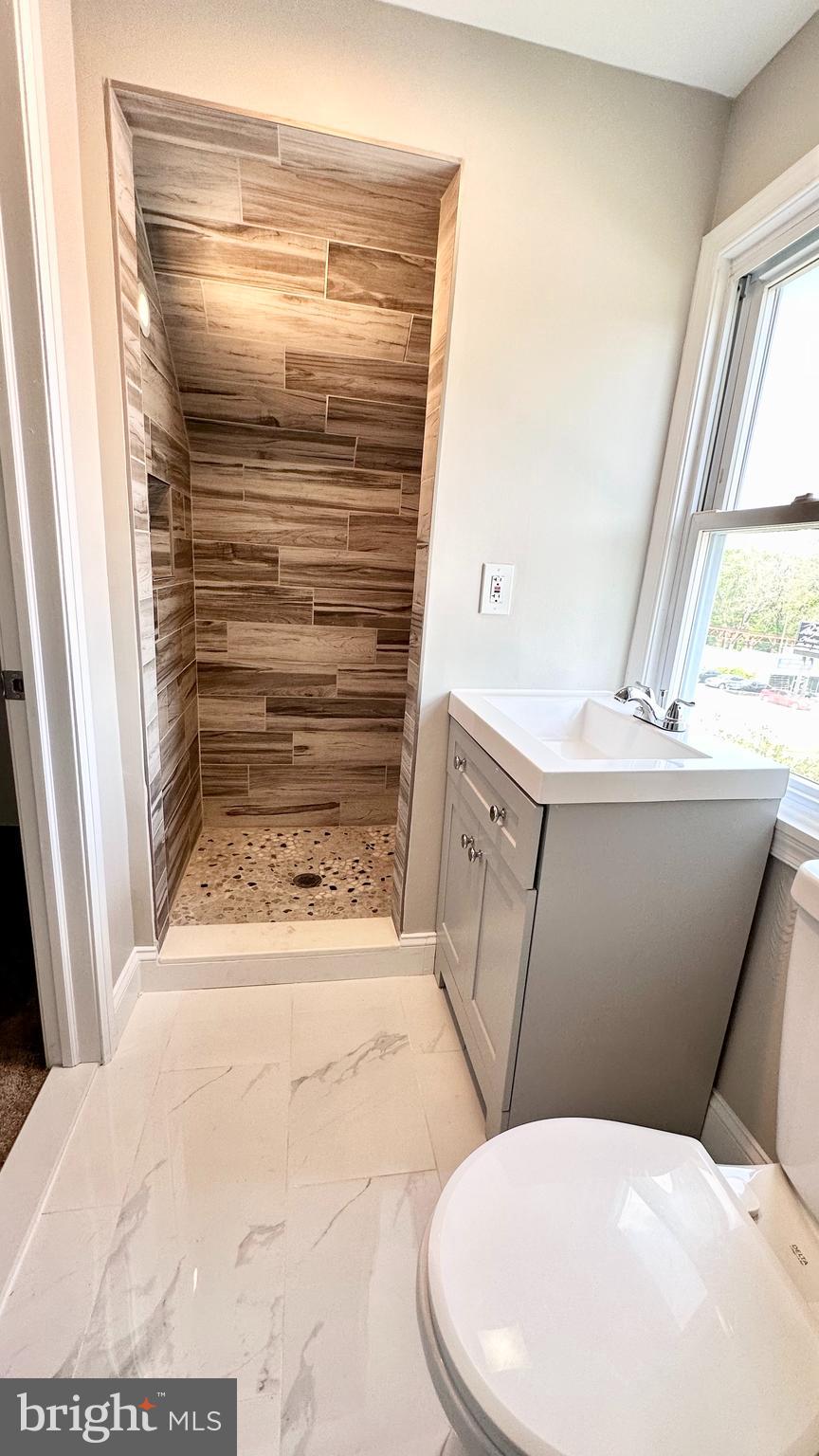 WOODMOOR - Residential Lease