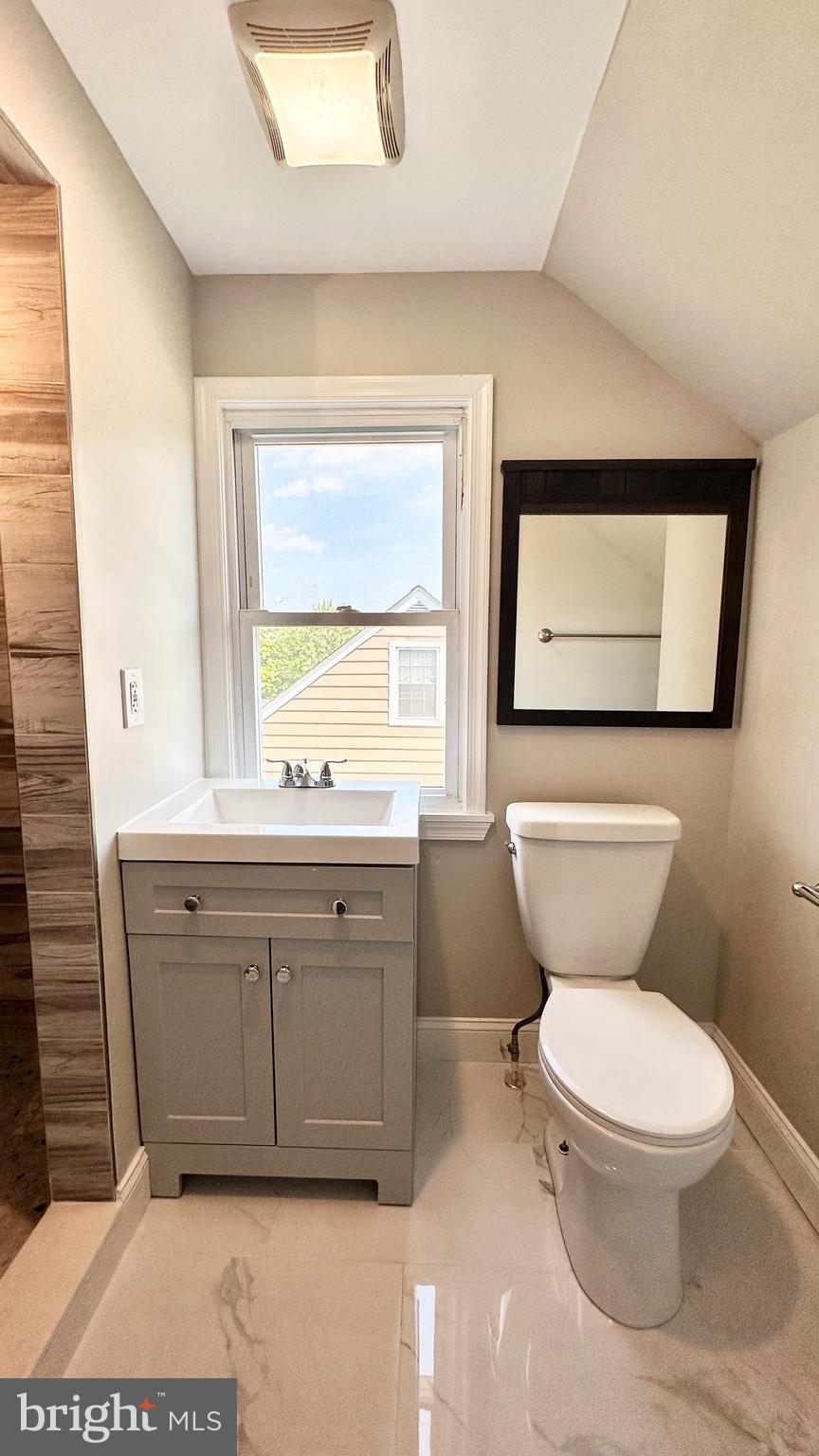 WOODMOOR - Residential Lease