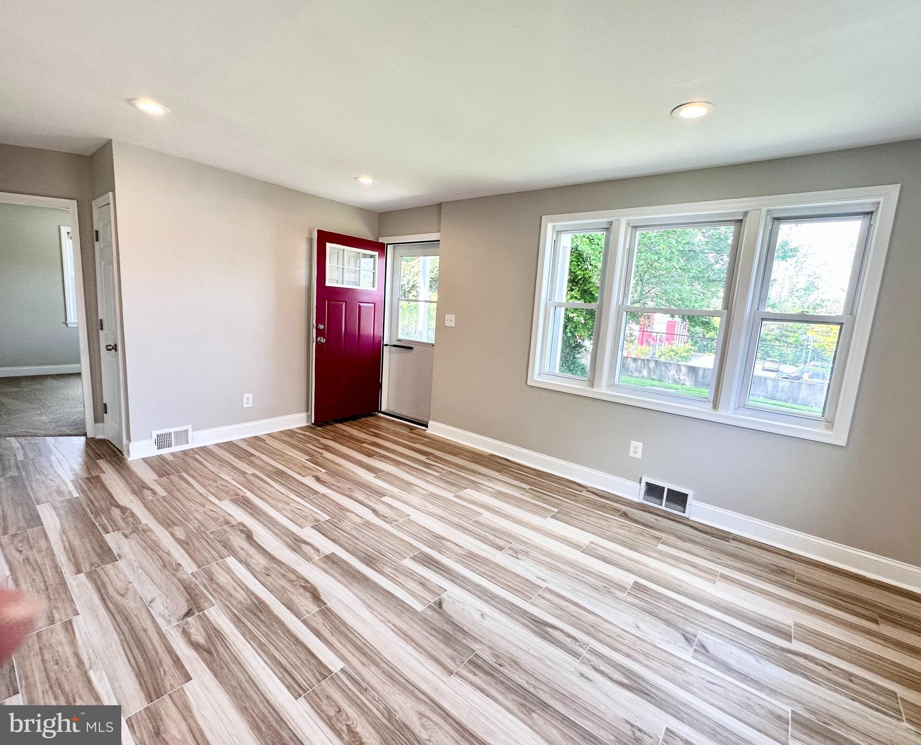 WOODMOOR - Residential Lease