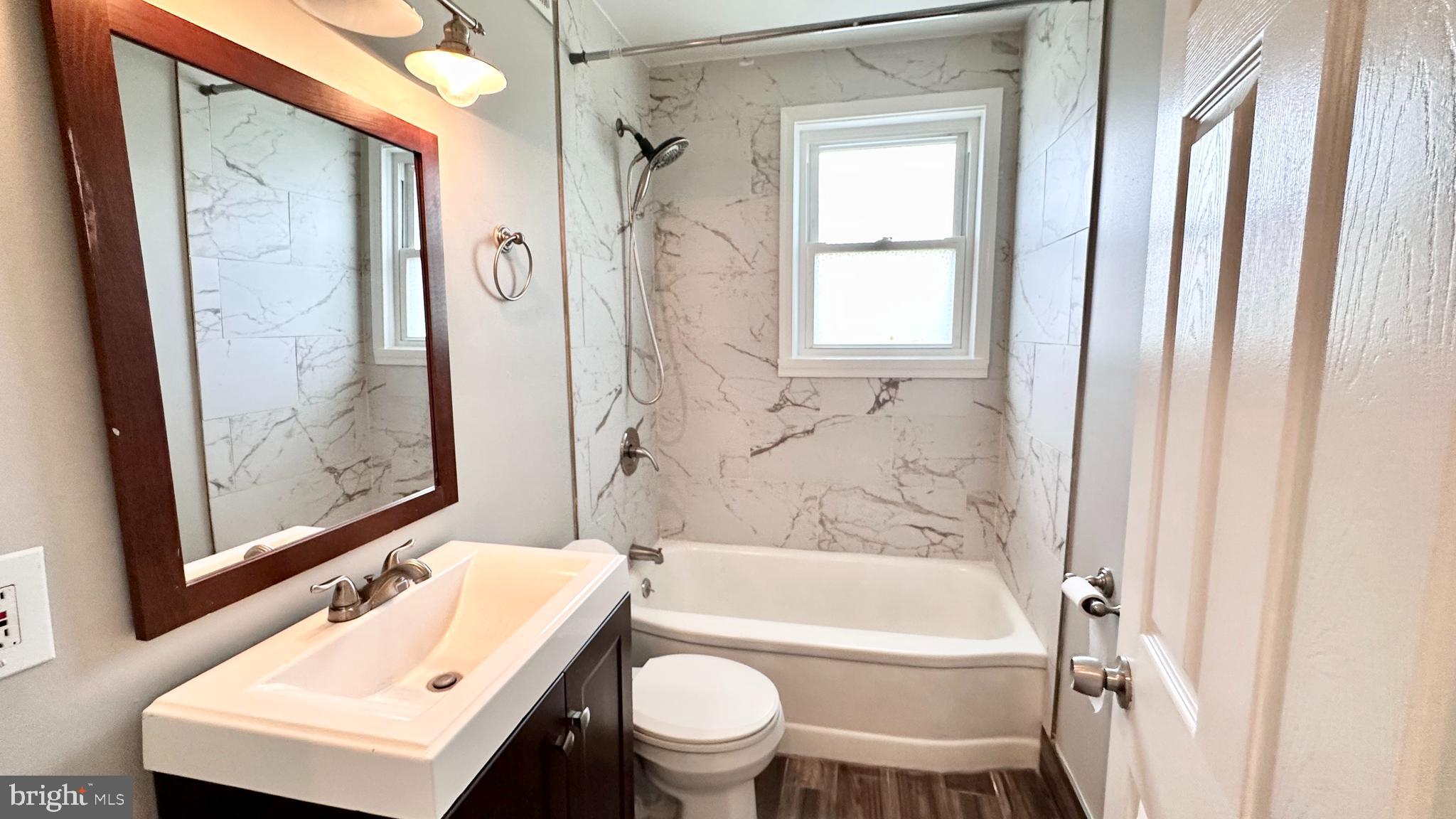 WOODMOOR - Residential Lease