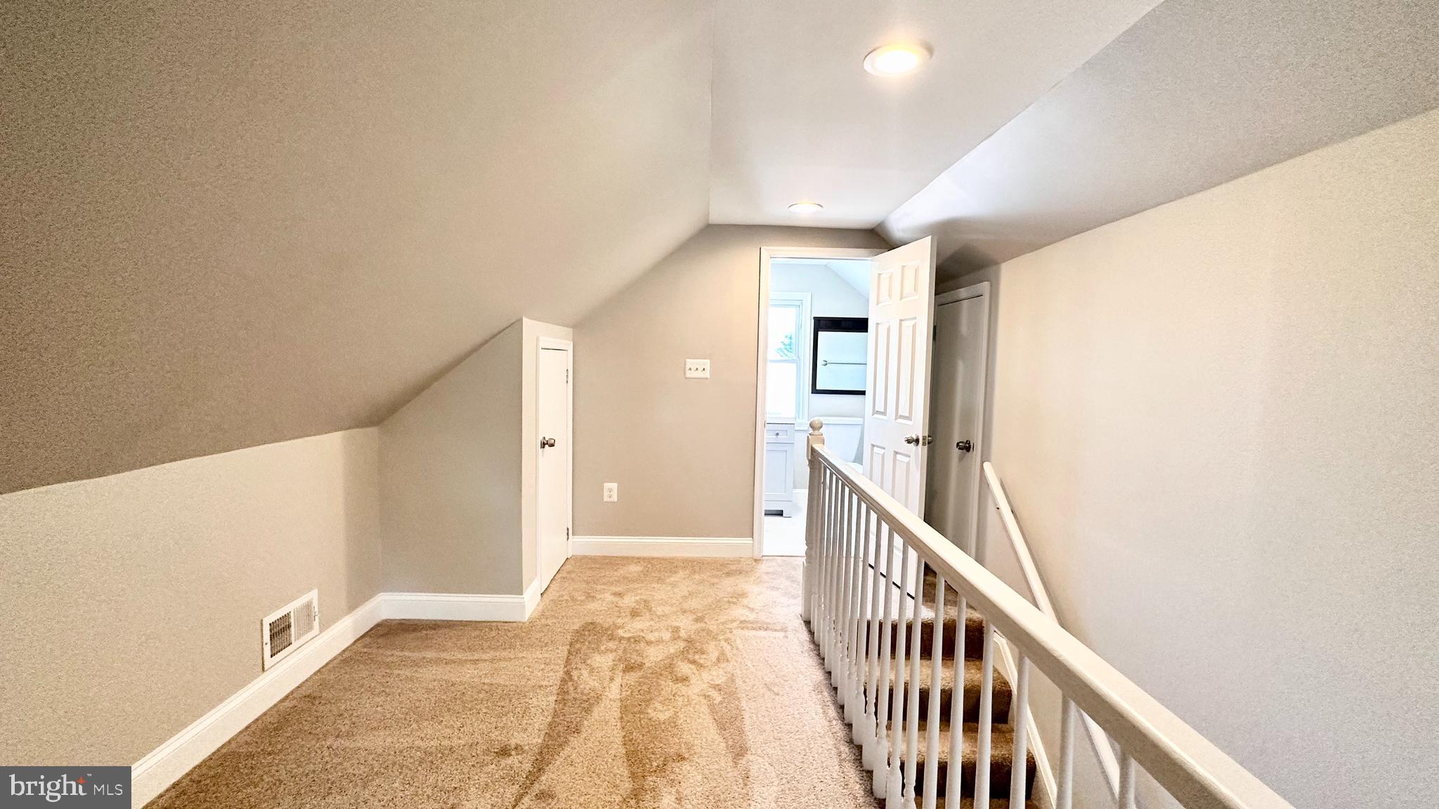 WOODMOOR - Residential Lease