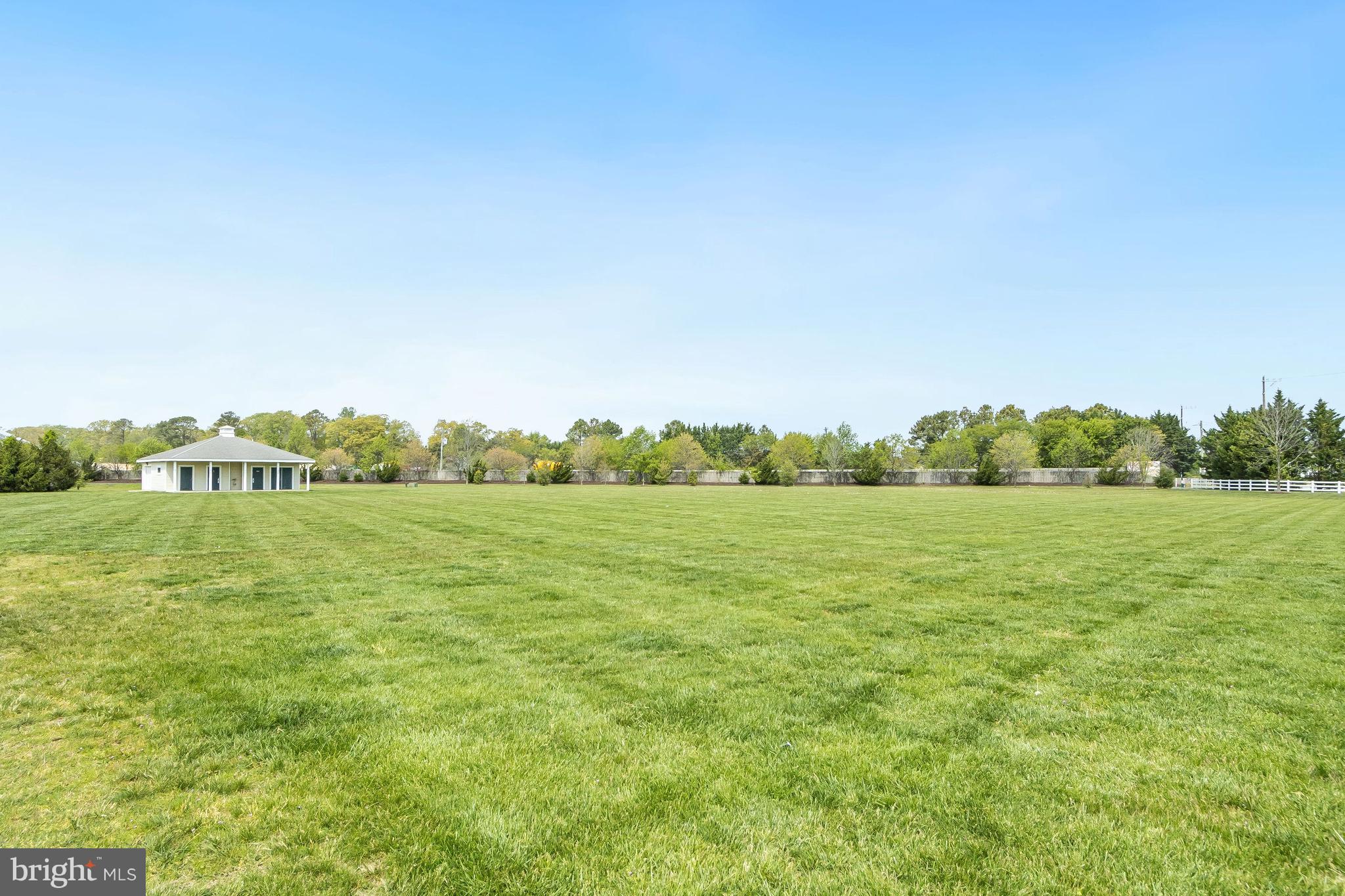 VILLAGES OF FIVE POINTS-WEST - Residential