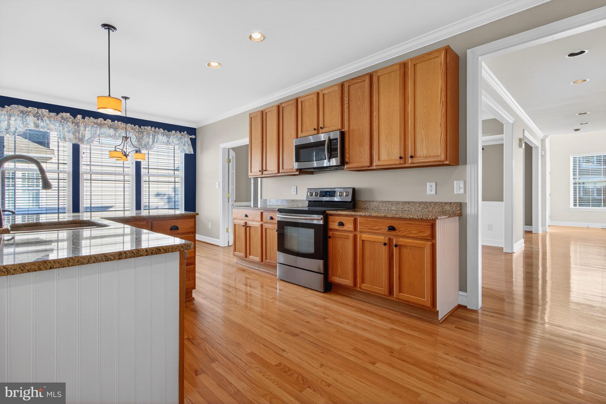 VILLAGES OF FIVE POINTS-WEST - Residential