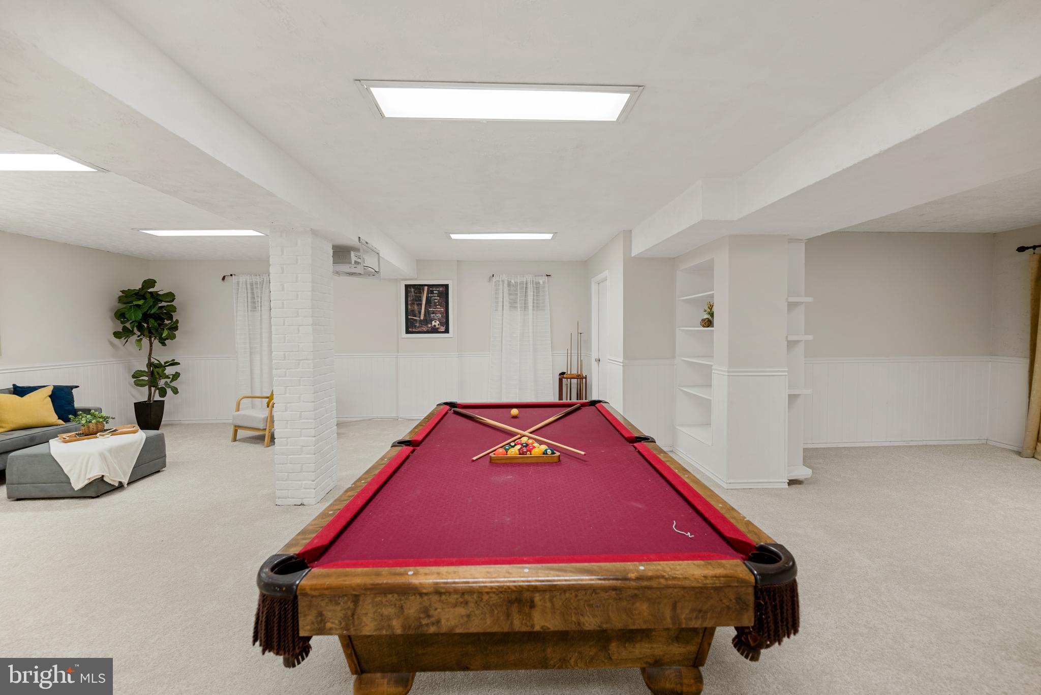 RAINBOW GLEN - Residential