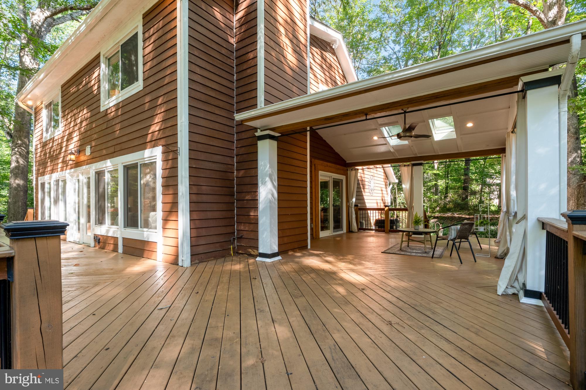 RAINBOW GLEN - Residential