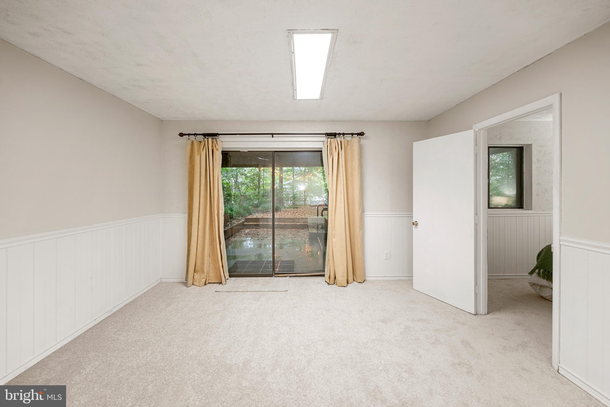 RAINBOW GLEN - Residential