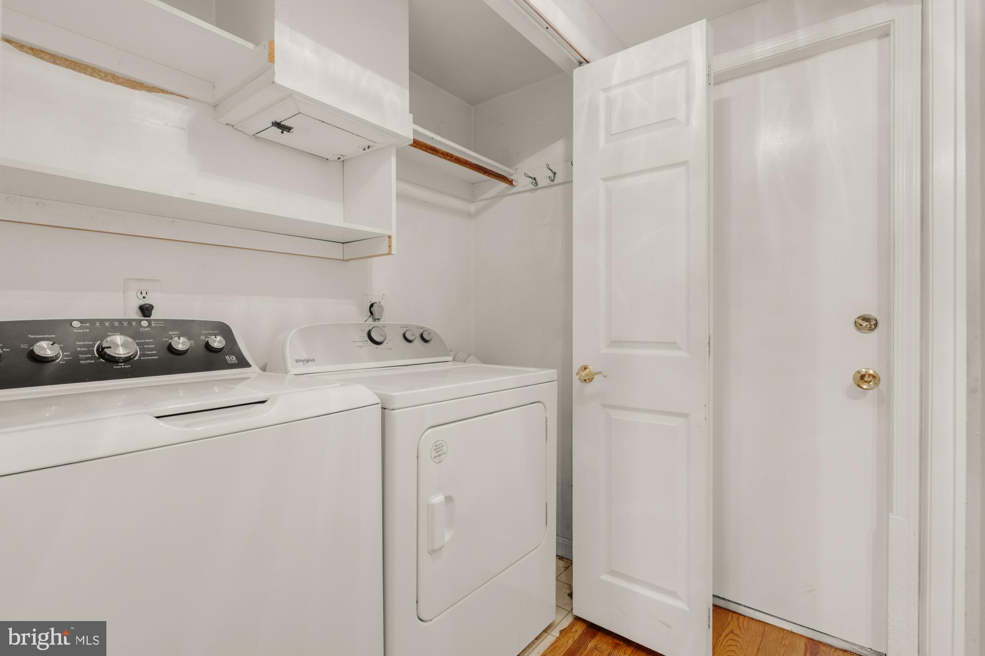 RAINBOW GLEN - Residential