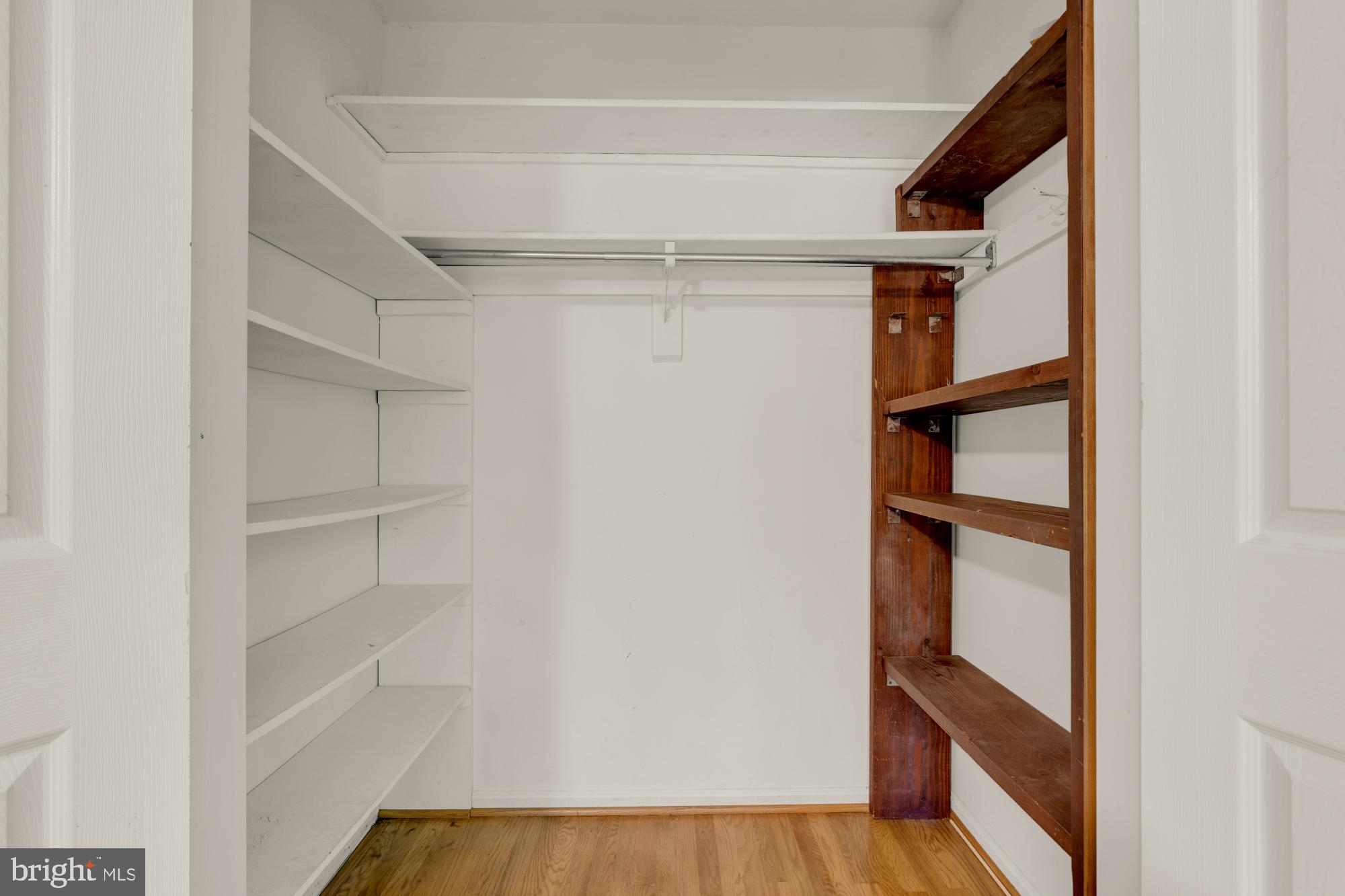 RAINBOW GLEN - Residential