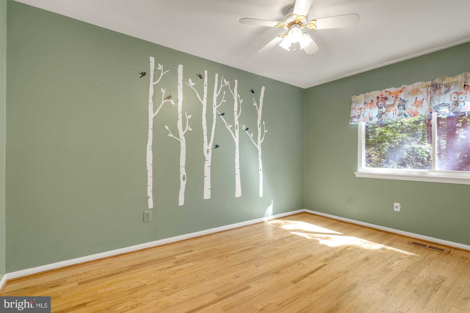 RAINBOW GLEN - Residential