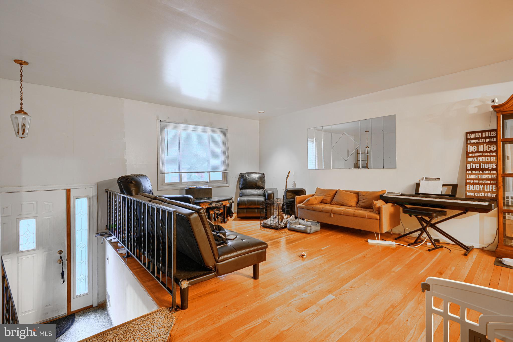 IMPERIAL GARDENS - Residential