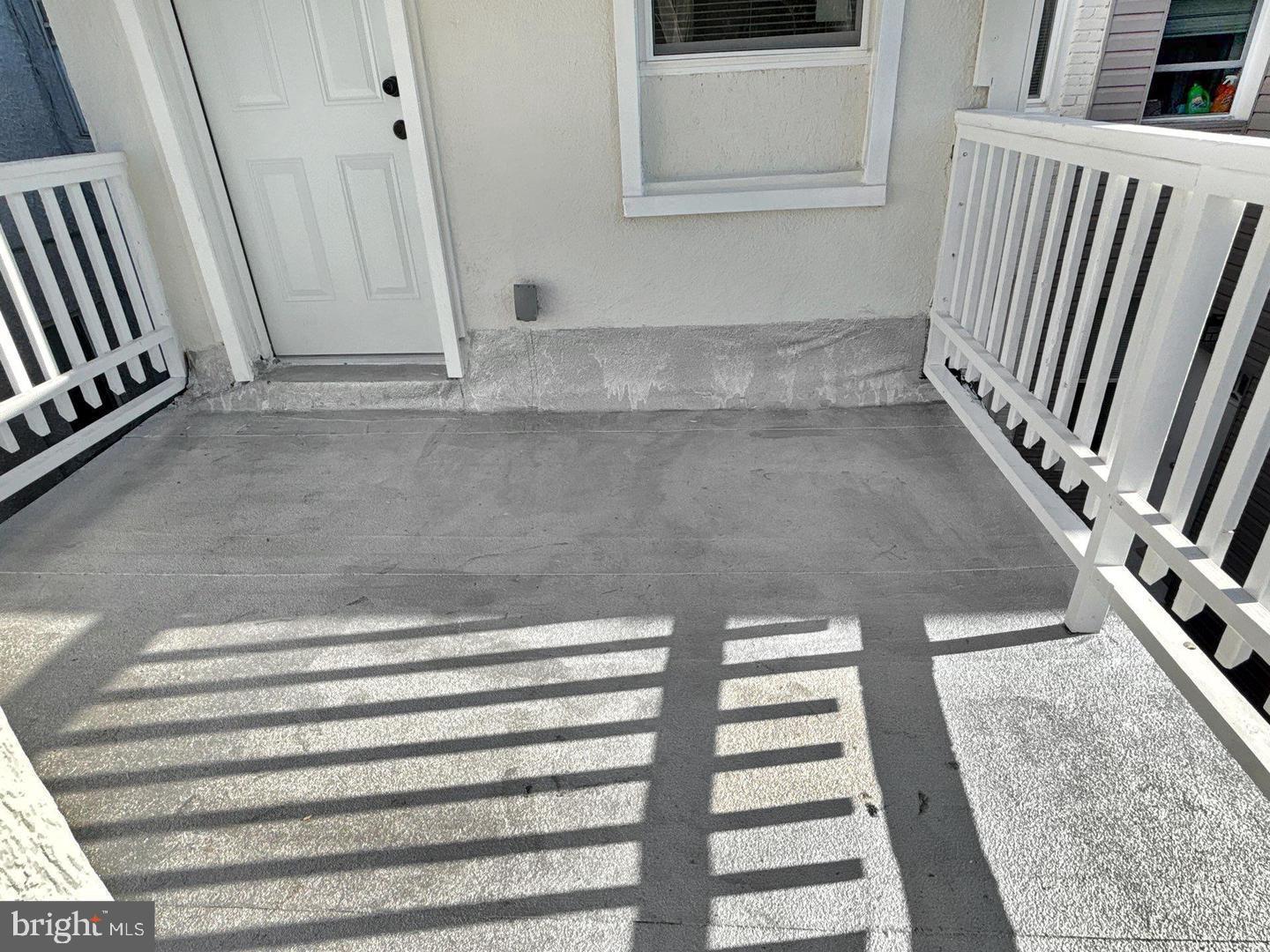 LIBERTY SQUARE - Residential Lease