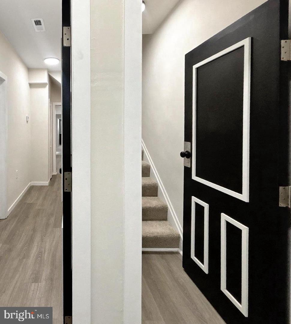 LIBERTY SQUARE - Residential Lease