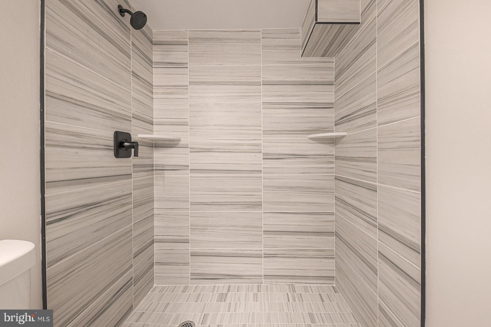 IDLEWYLDE - Residential