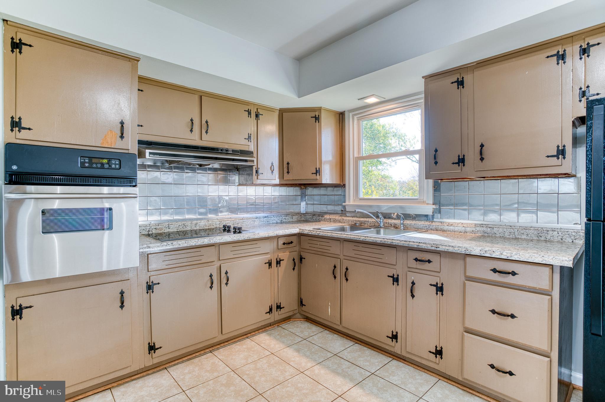 RANDLE RIDGE ESTATES - Residential