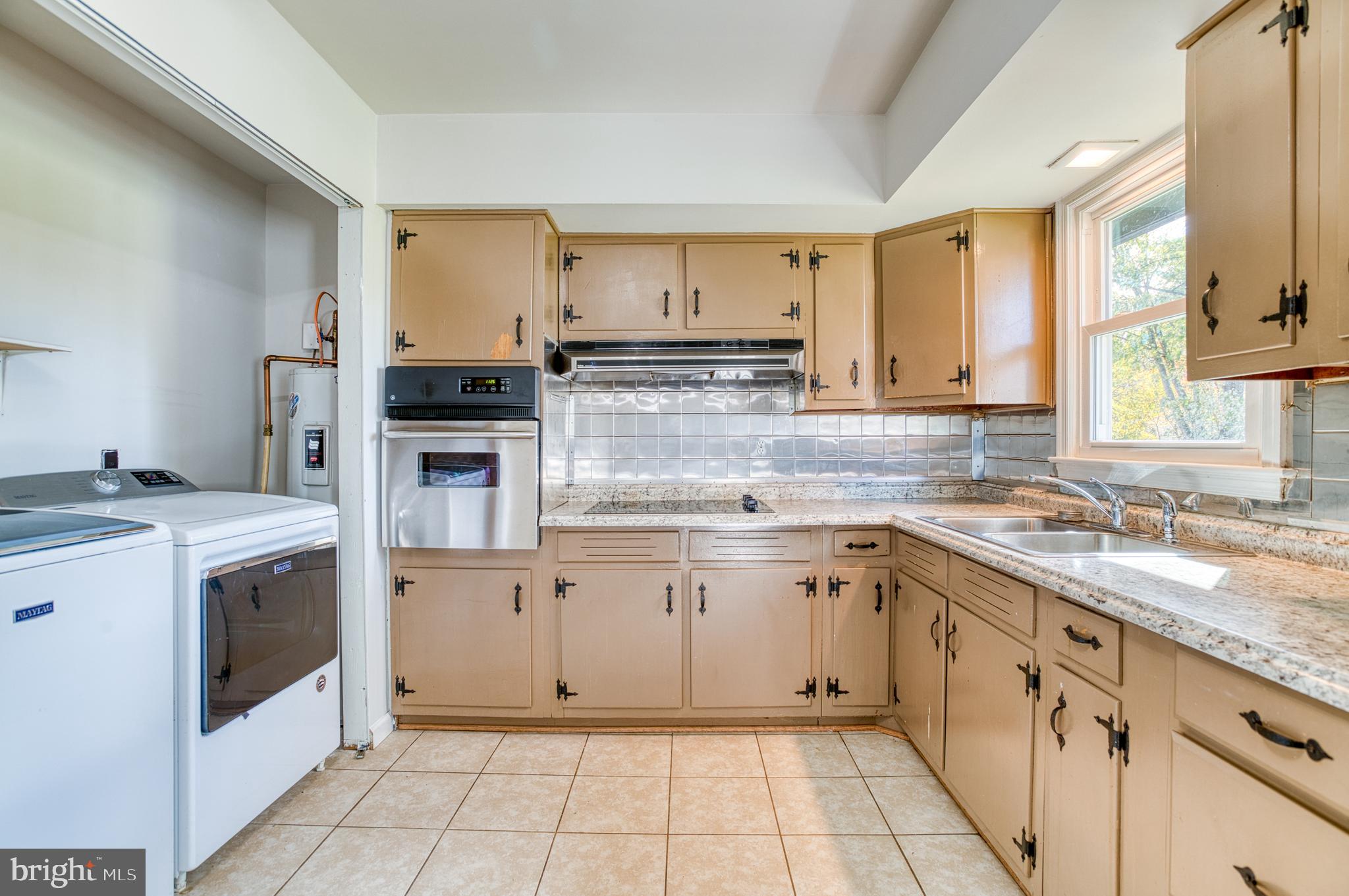 RANDLE RIDGE ESTATES - Residential