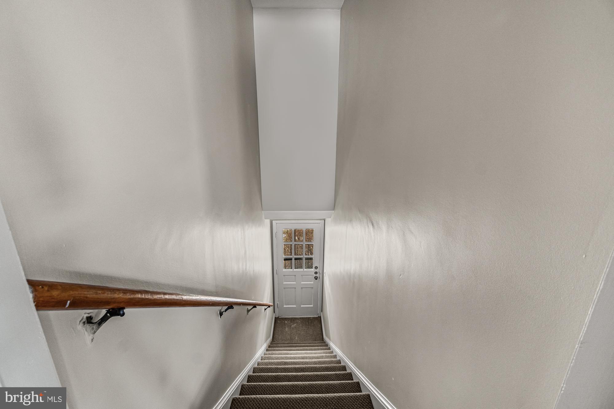 DAMASCUS MANOR - Residential Income