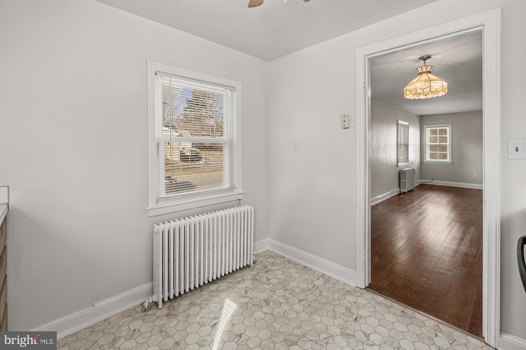 DAMASCUS MANOR - Residential Income