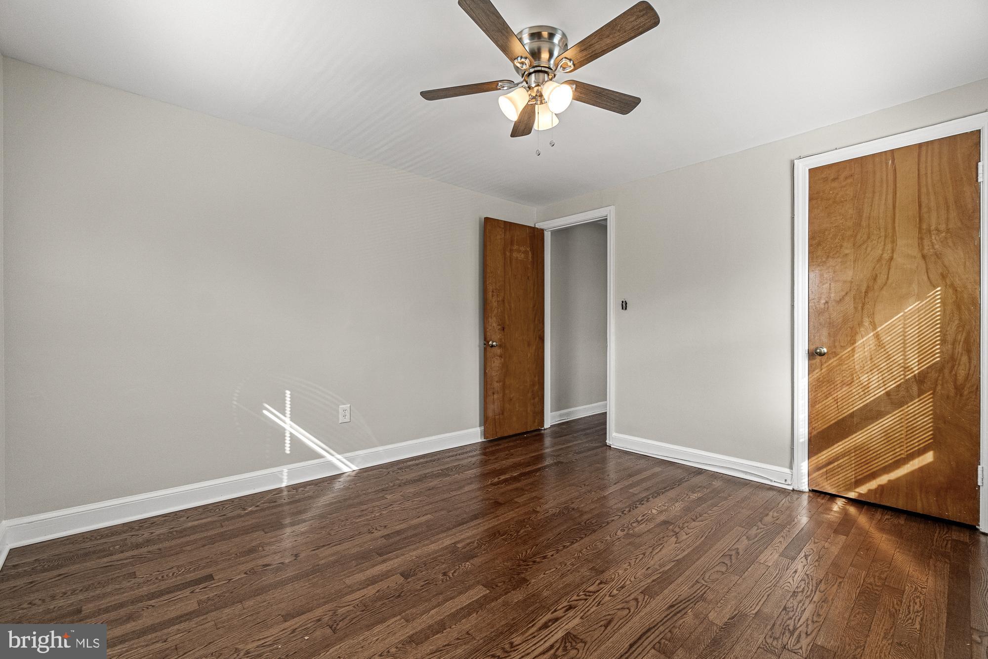 DAMASCUS MANOR - Residential Income