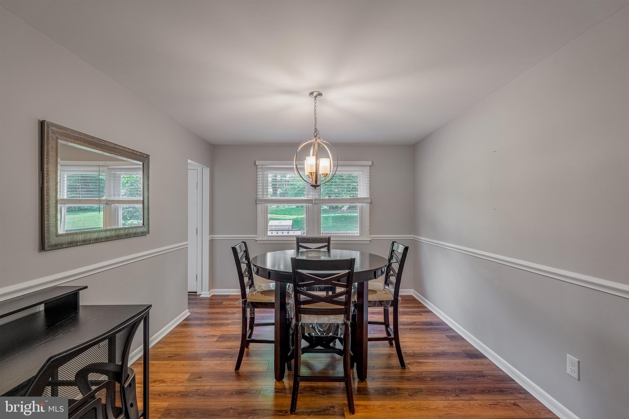 ROSLYN - Residential