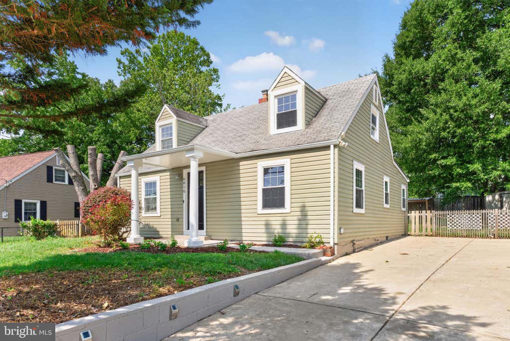 Photo of 6010 Bangor Drive, ALEXANDRIA, VA 22303 (MLS # VAFX2331216)