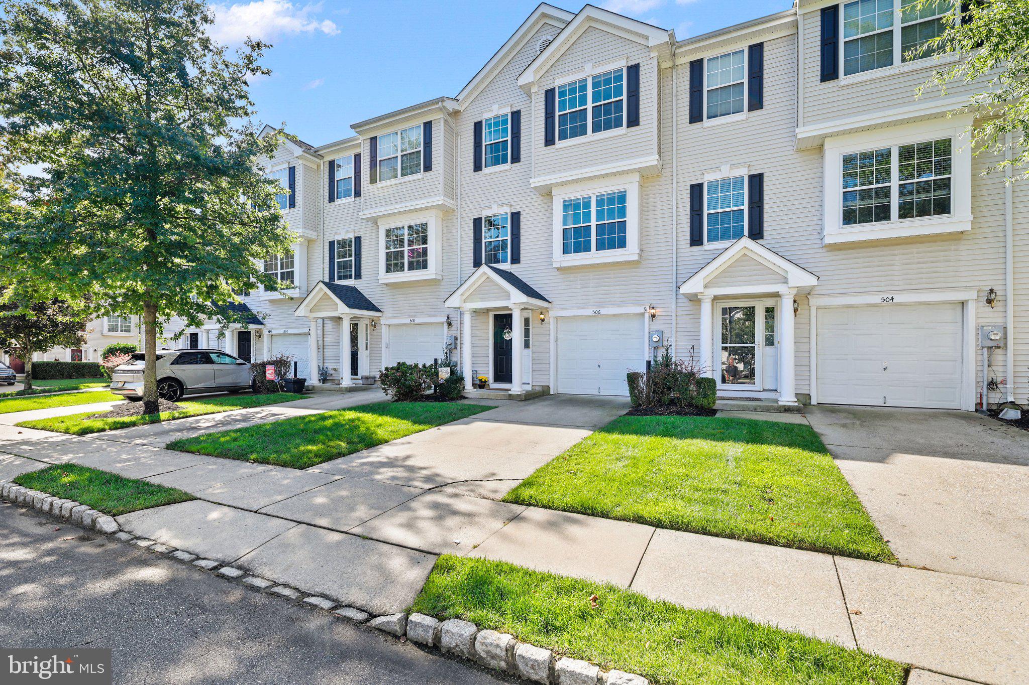 506 NOTTINGHAM PLACE