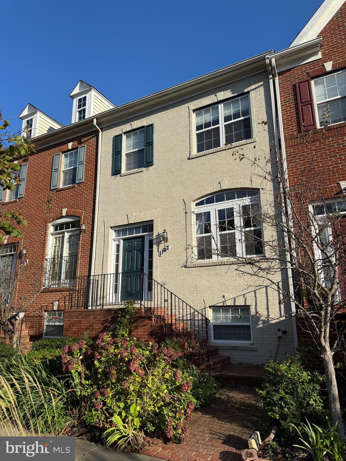 KING FARM - Residential Lease