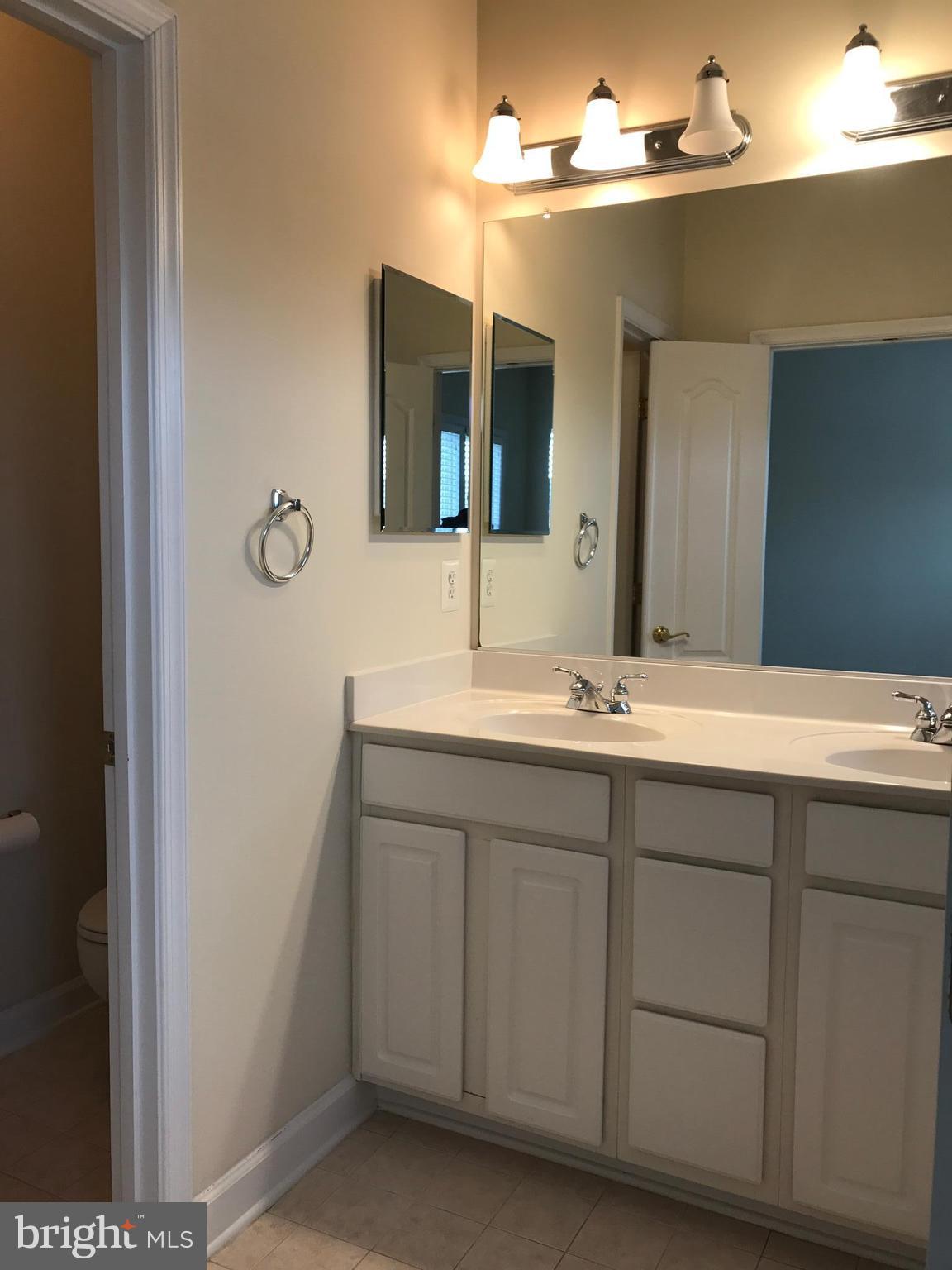 KING FARM - Residential Lease