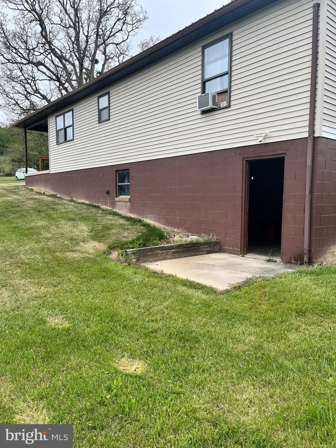 Additional image 102 of 2166 Country Road, Maysville, WV 26833