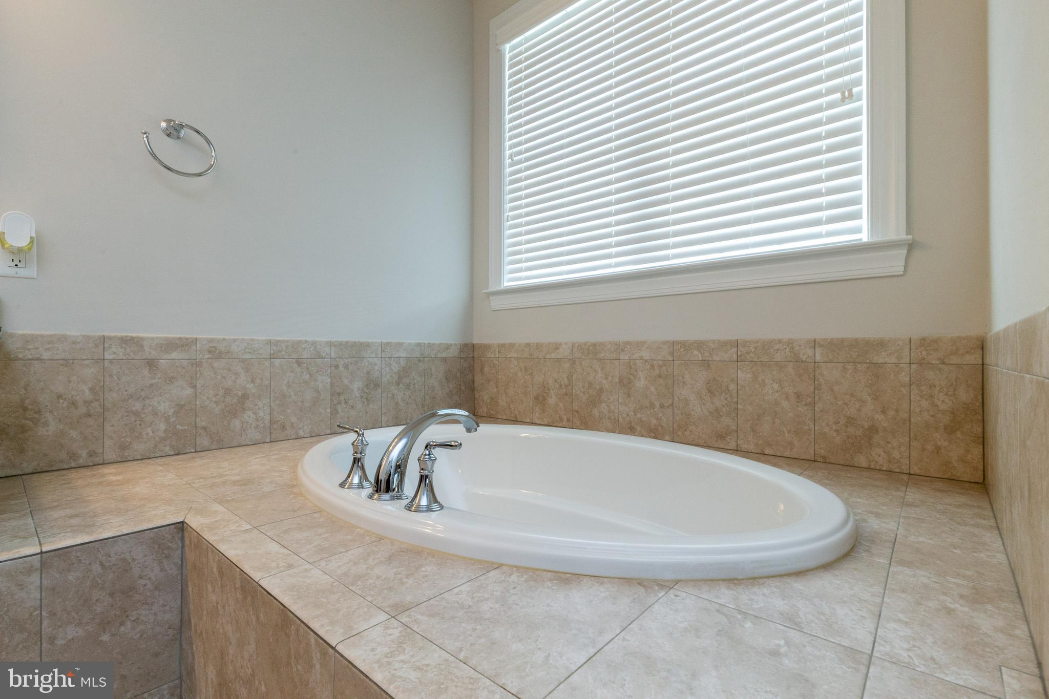 MARLBORO RIDGE ESTATES - Residential