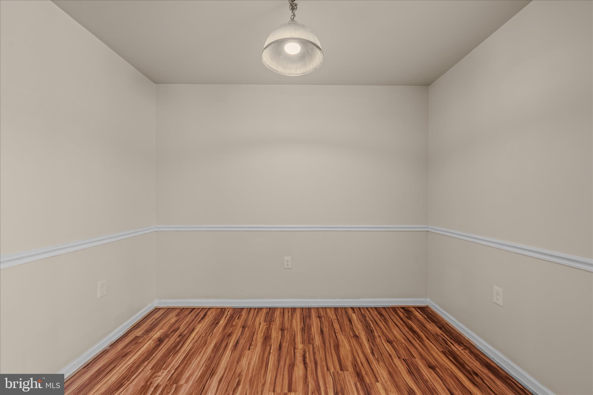 COUNTY GREEN - Residential Lease