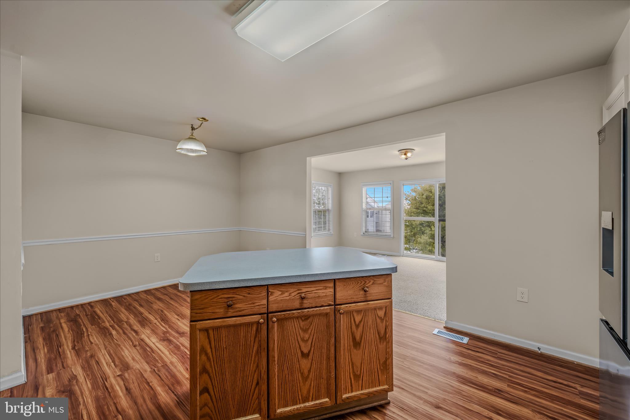 COUNTY GREEN - Residential Lease