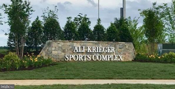 MONTCLAIR MEWS - Residential