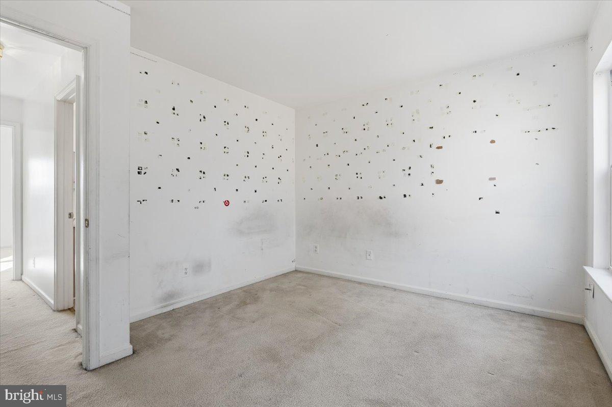 MONTCLAIR MEWS - Residential