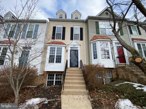 4218 ASHMERE CIRCLE DUMFRIES VA 22025