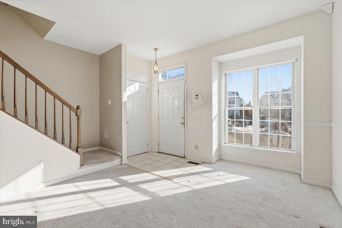 MONTCLAIR MEWS - Residential