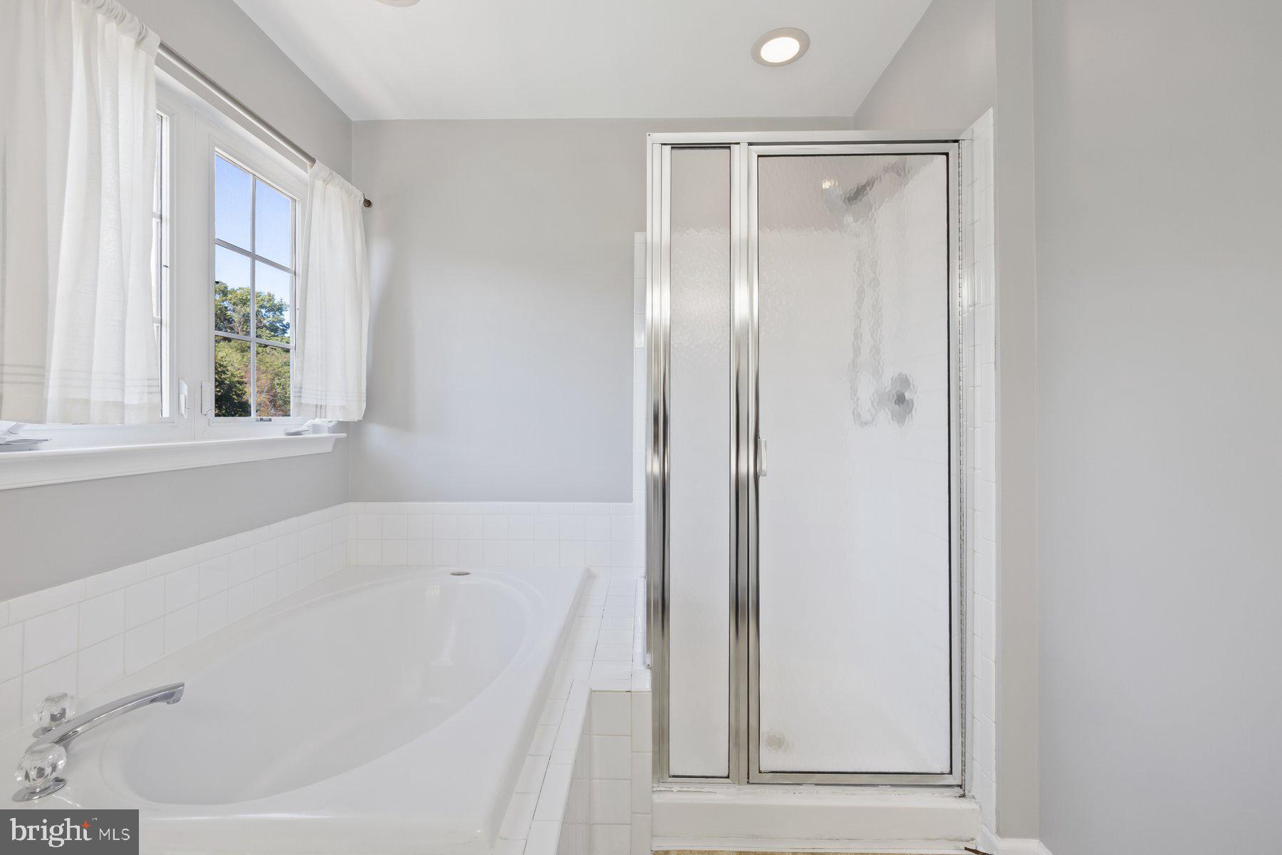 WAYSIDE VILLAGE - Residential