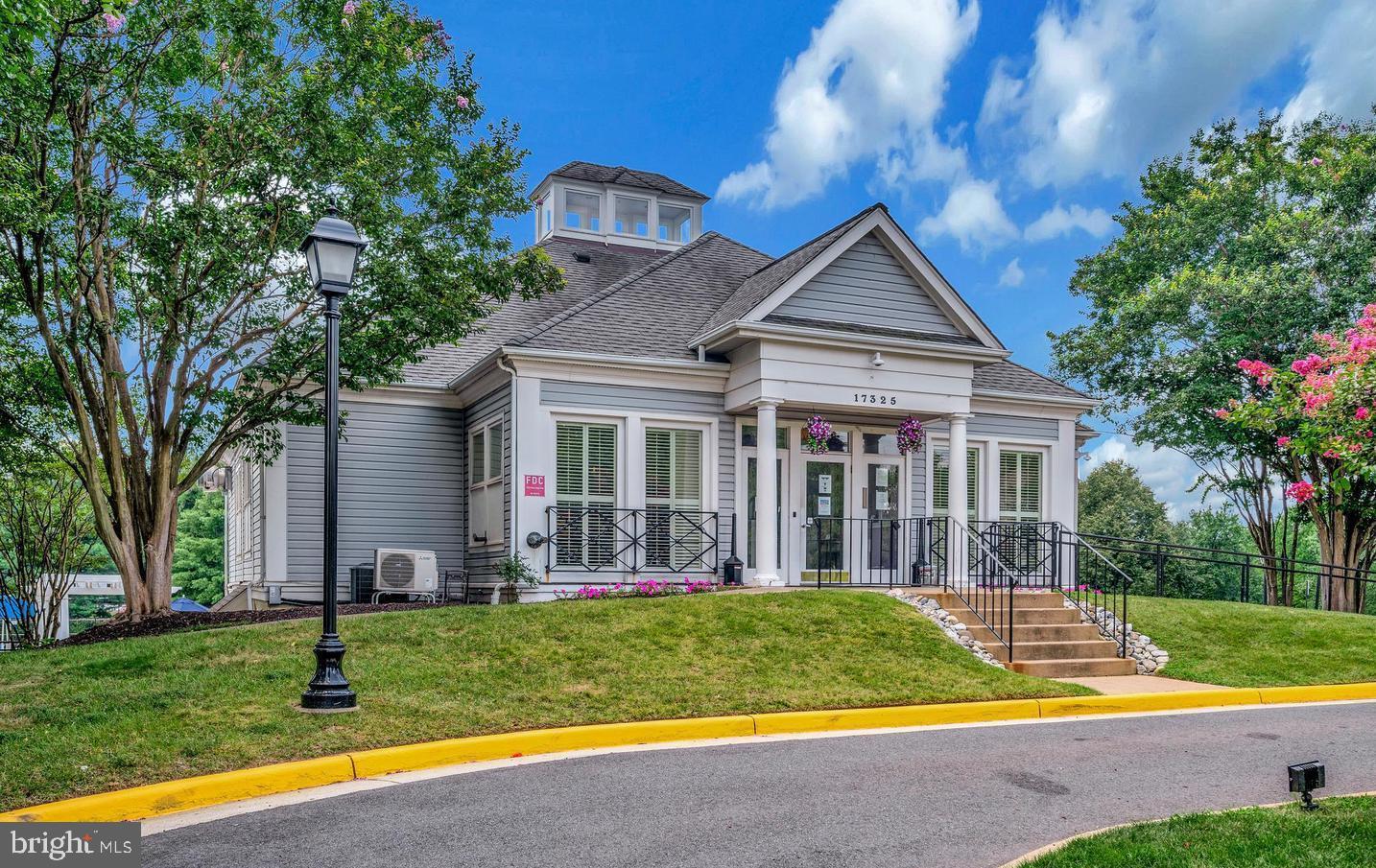 WAYSIDE VILLAGE - Residential