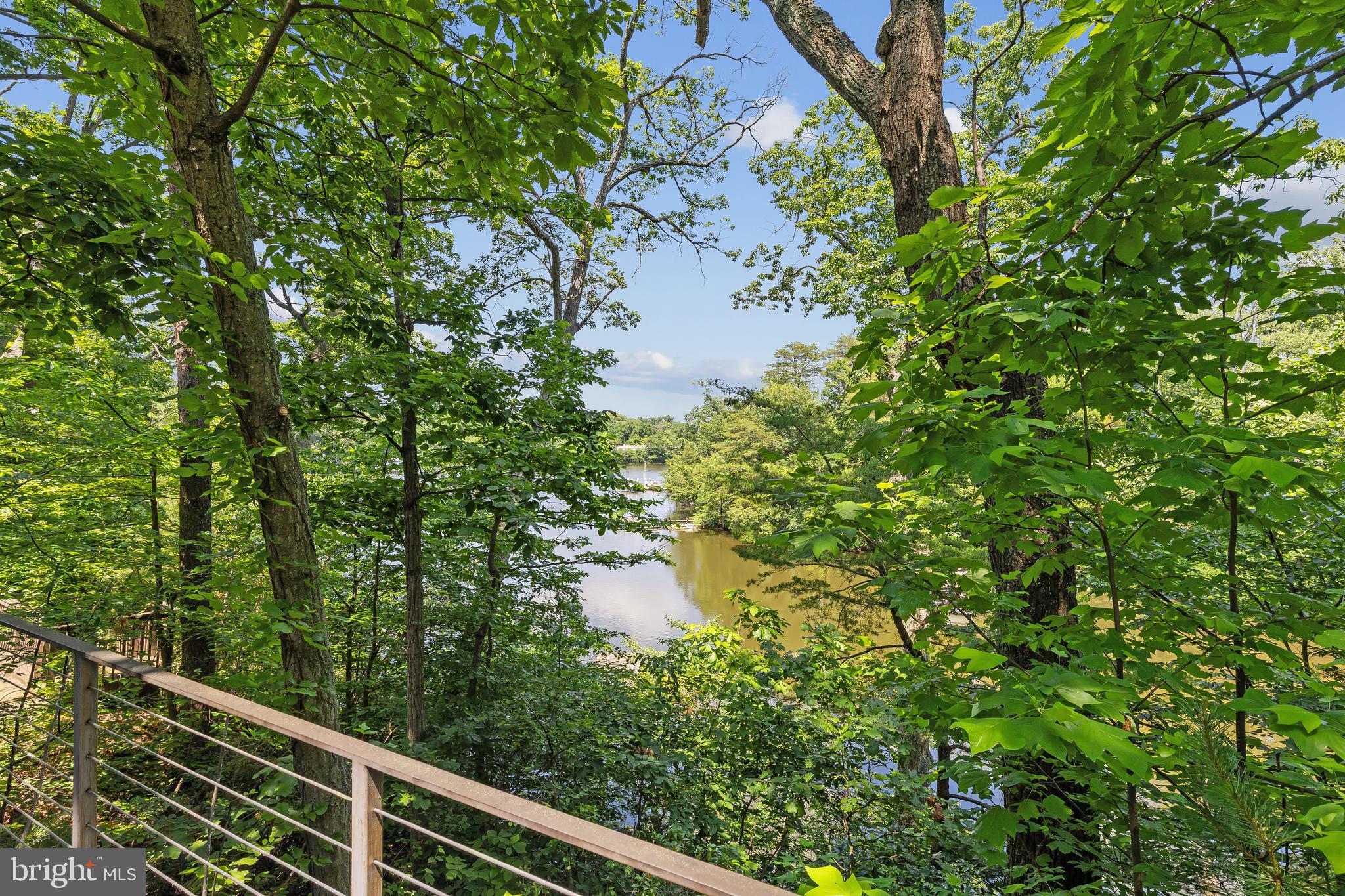 ADMIRAL HEIGHTS - Residential